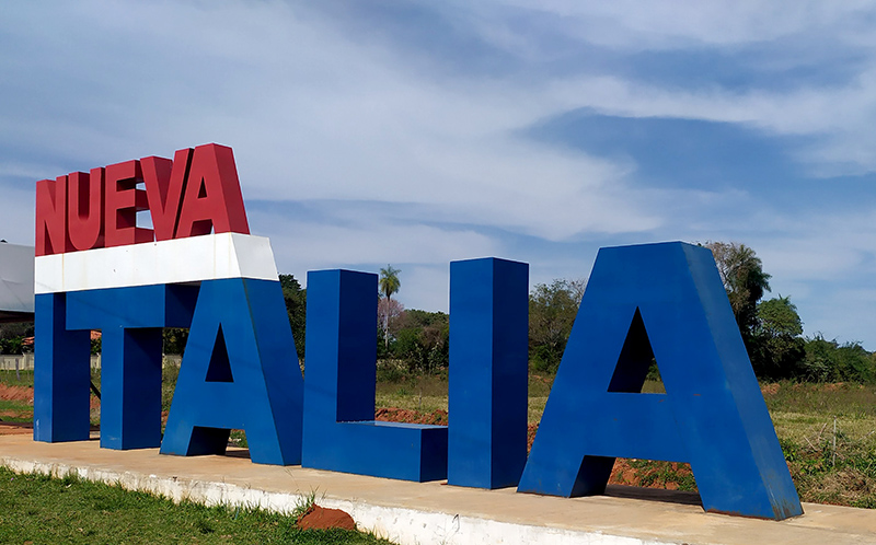 Nueva italia - letras corporeas
