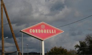 Condorelli-Insegna dello stabilimento Condorelli