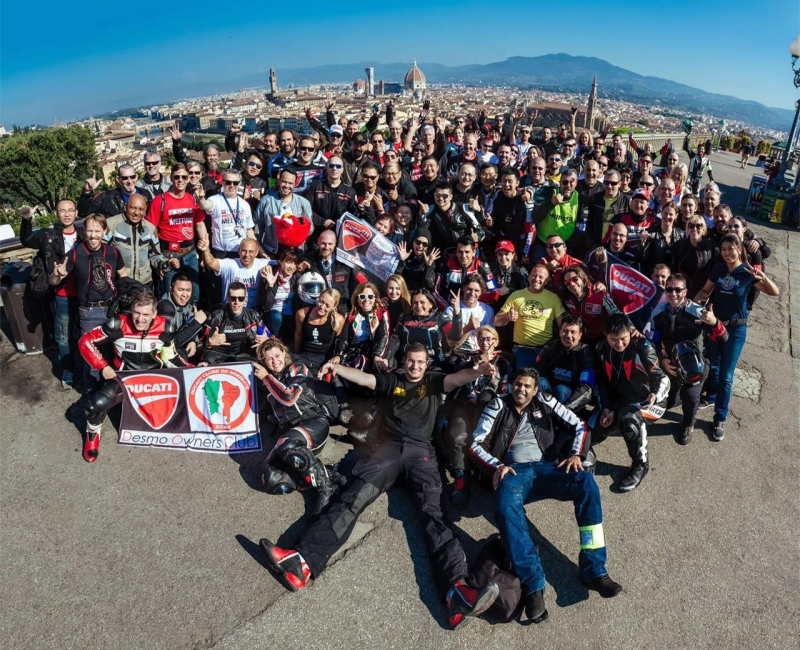 Ducati - Grupo Ducati en Florencia
