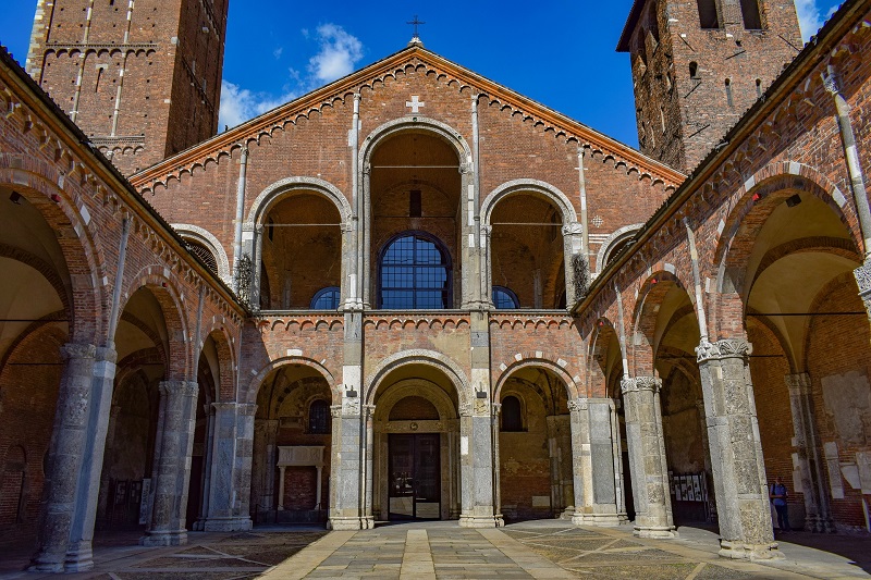 Basilicas - San Ambrosio