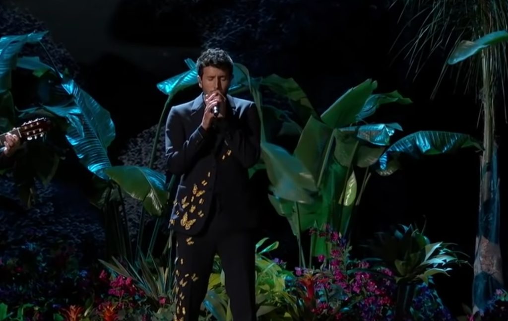 Yatra - Cantando en los premios Óscar