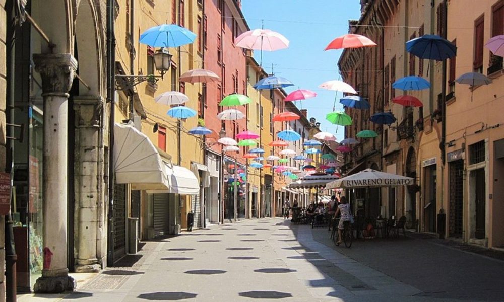 Ferrara - Quitasoles