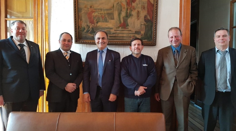 Comites Chile - Sottosecretario Merlo