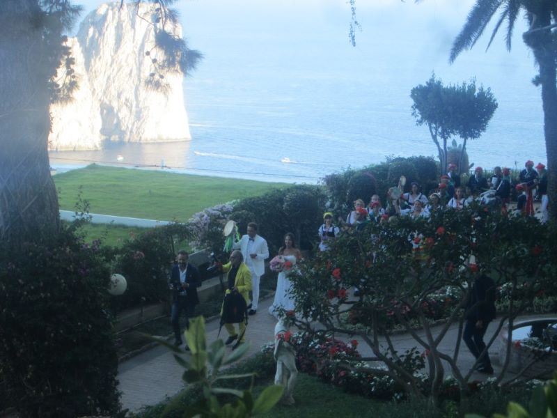Matrimonios - Llegando