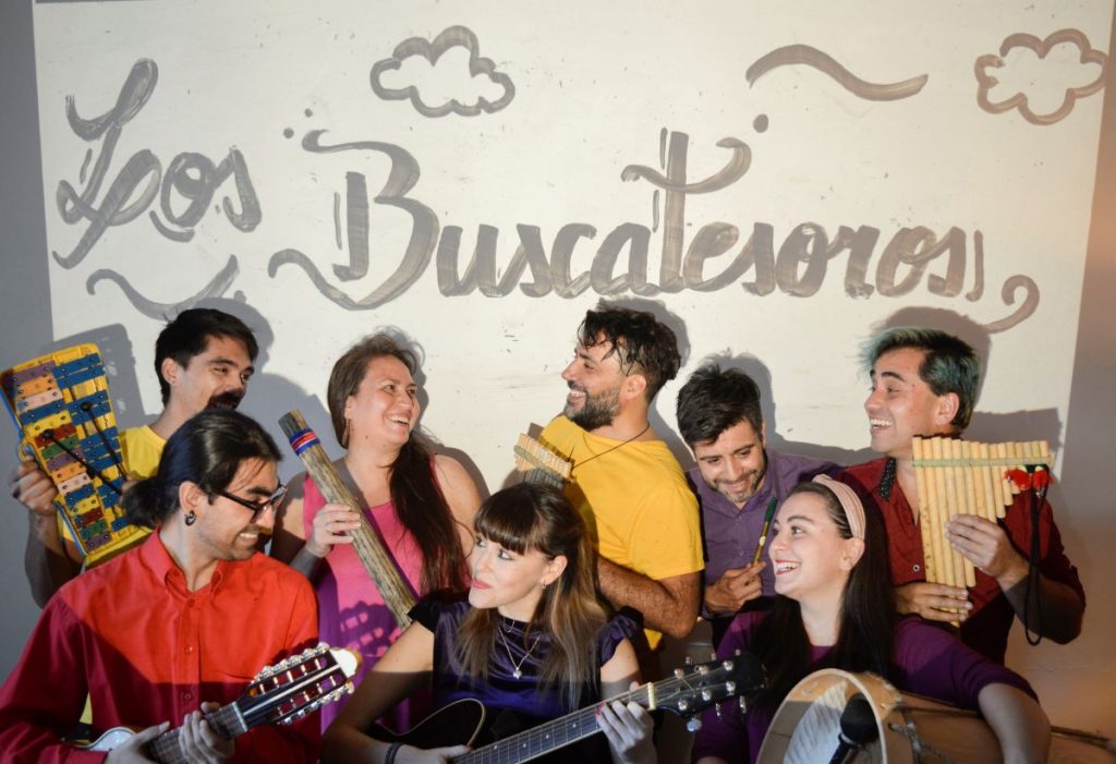 aventura de los busca tesoros - Nubes Hermosas