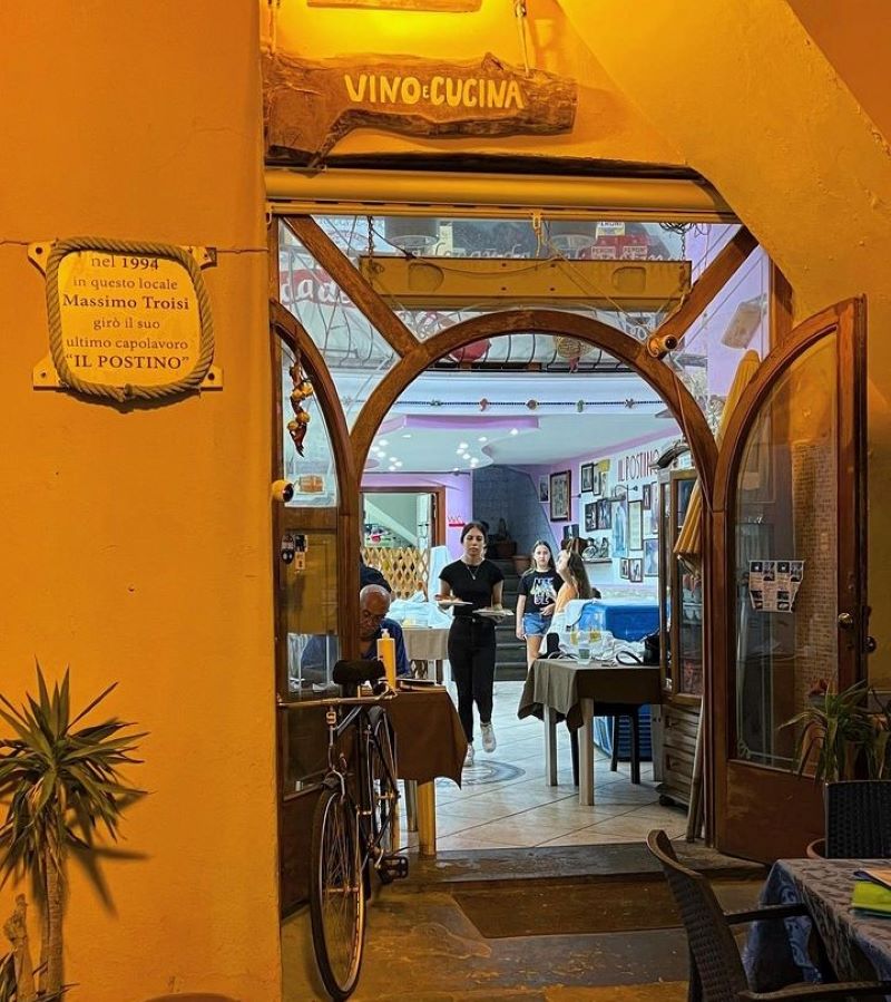 Procida - Il Postino