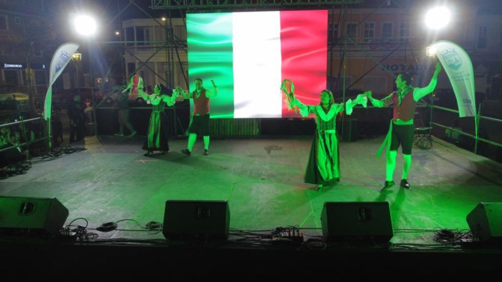 todos - Escenario