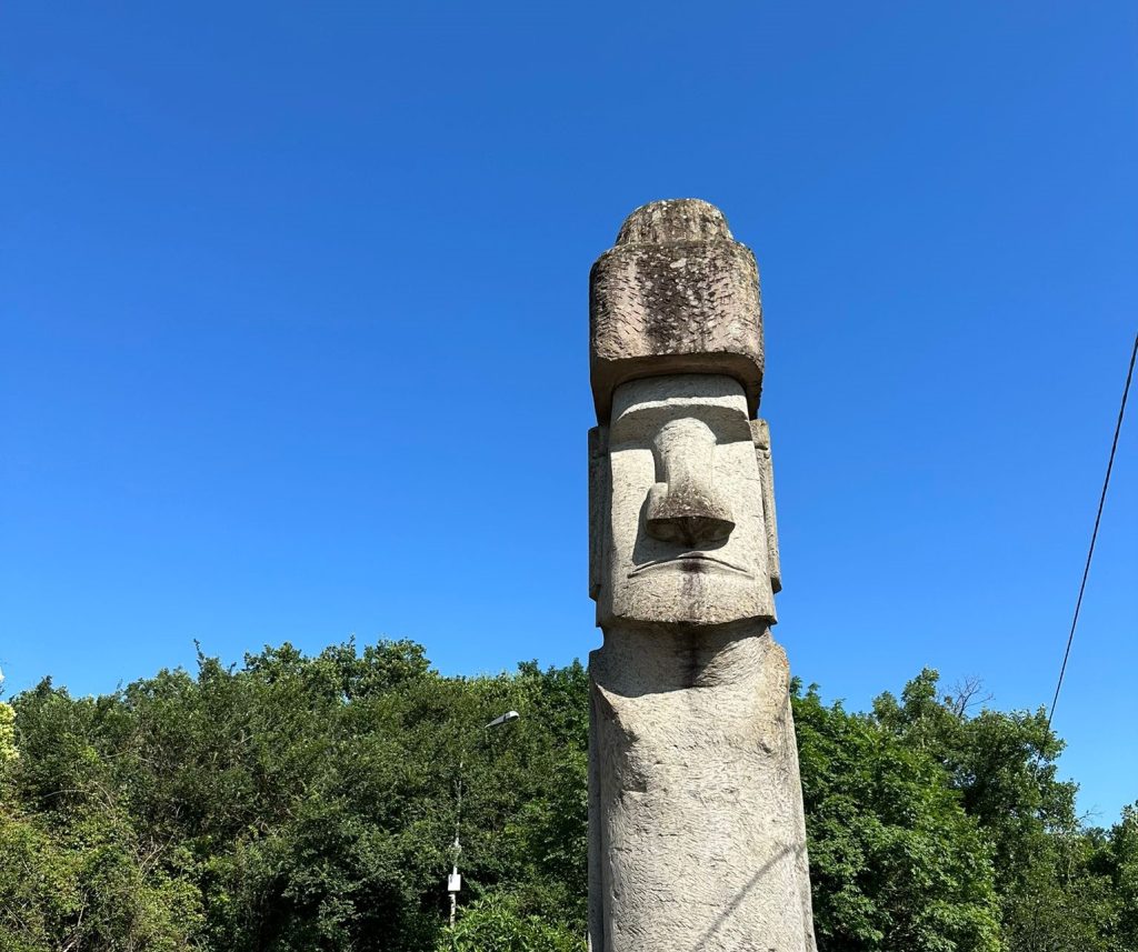 Moai - Escultura Vit