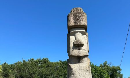 Moai - Escultura Vit