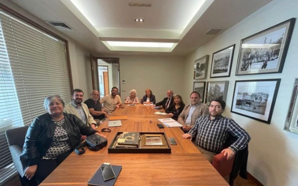 Mesa Redonda