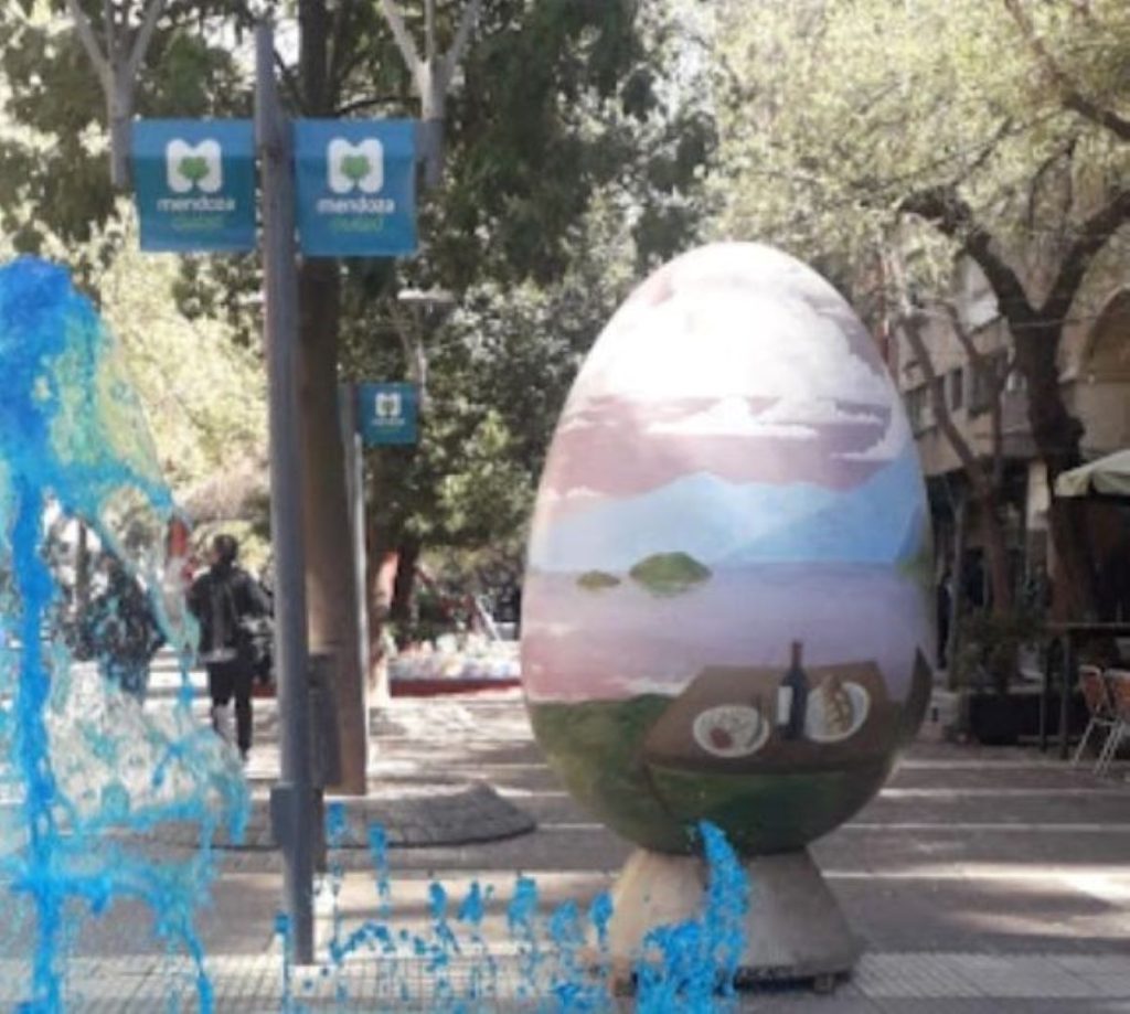 Huevos Gigantes Huevo 577x1024