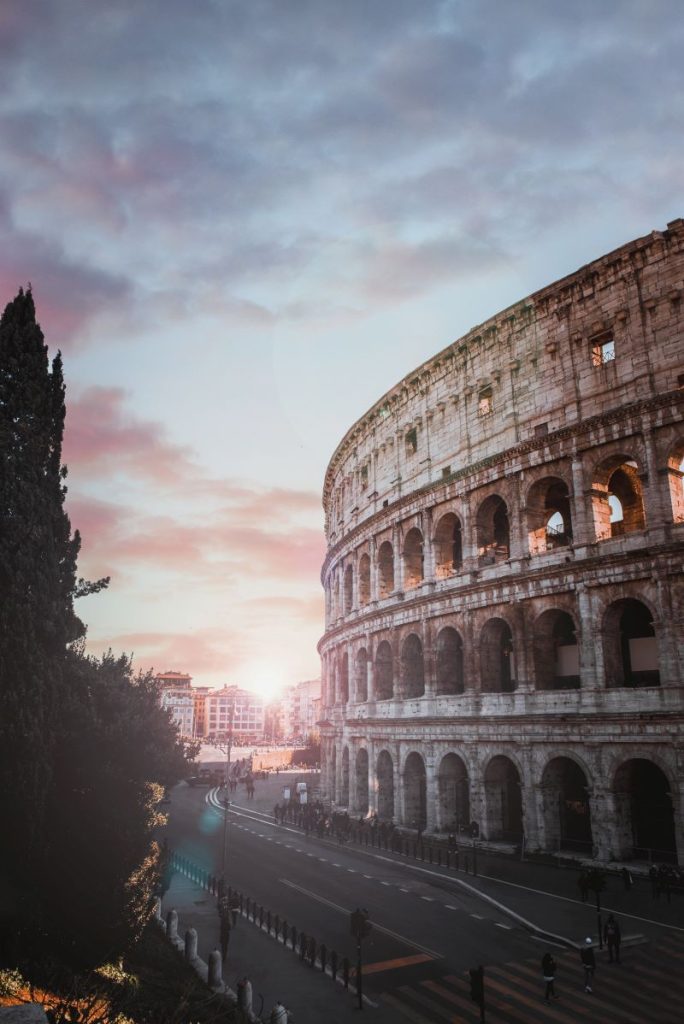 21 de abril - Coliseo Atardecer
