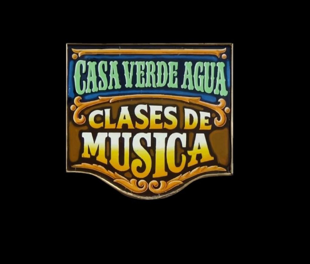 agua - Cartel Academia Musica