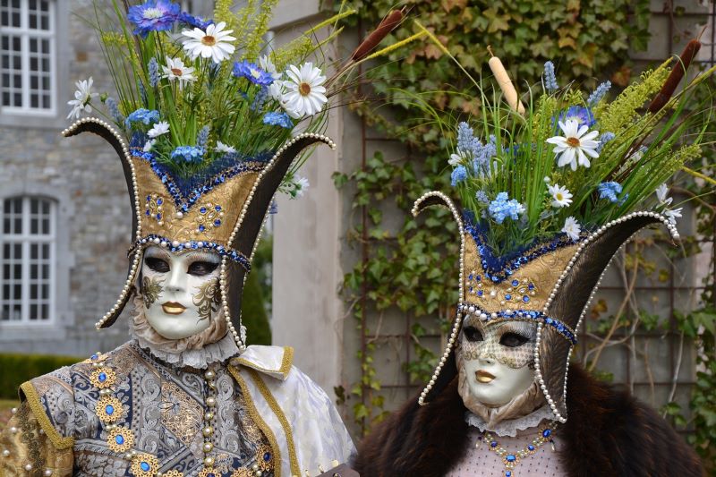Máscara Carnaval Veneciano Bauta María Cecilia Rodríguez 