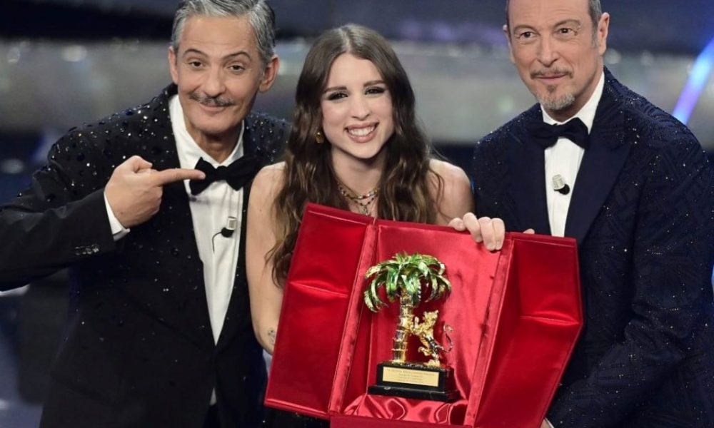 Angelina Mango Ganadora Del Festival Di Sanremo 2024 Itchile