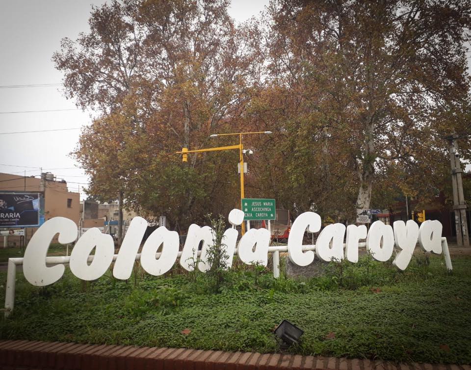 Colonia Caroya - Ingreso a la ciudad