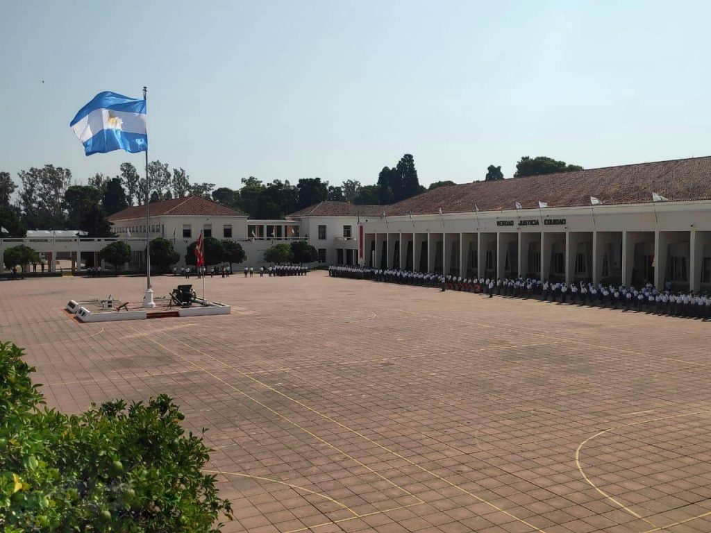 Plaza - Ejército