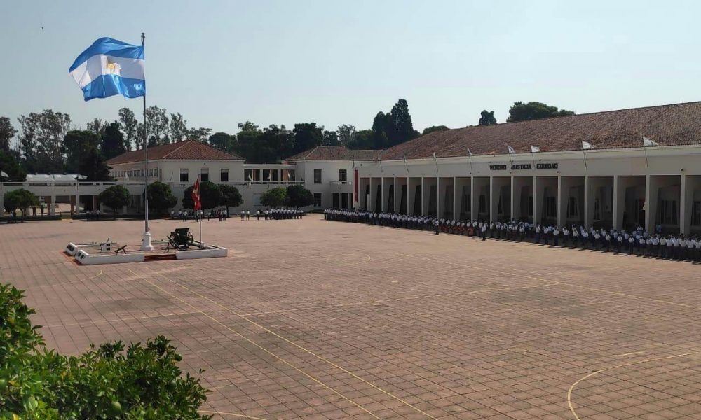 Plaza - Ejército