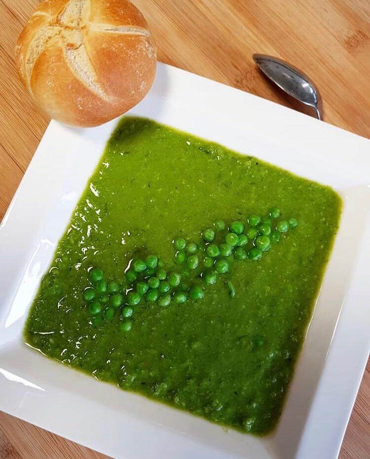 Erbsensuppe - estilo vegana