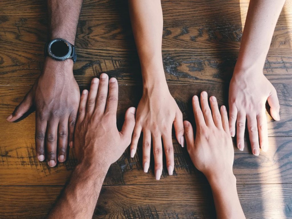 Diversidad Manos
