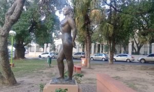 Taragui - Estatua Taragui Portada