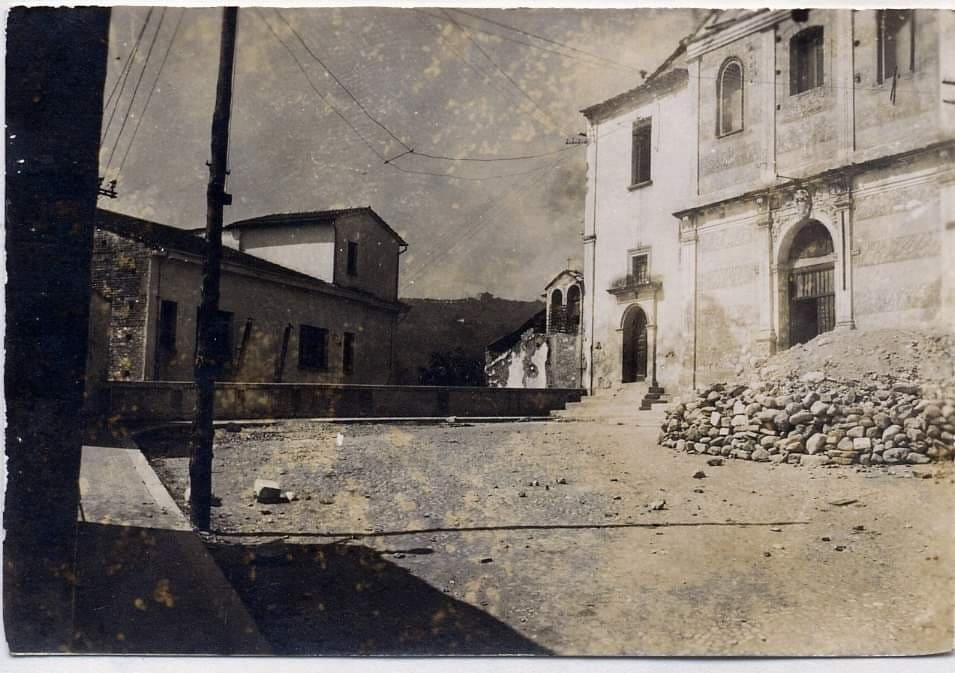 santissimo crocifisso chiesa Riforma In Costruzione