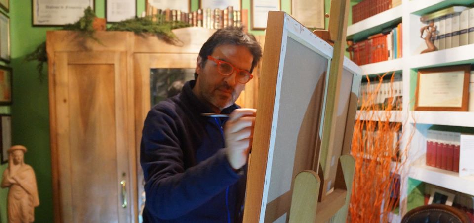 Roberto Mendicino Mentre Dipinge
