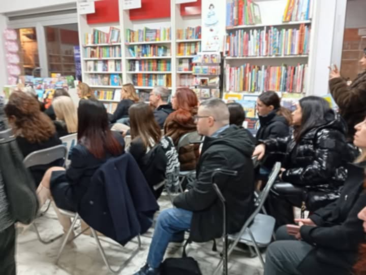 Pubblico Libreria Ubik