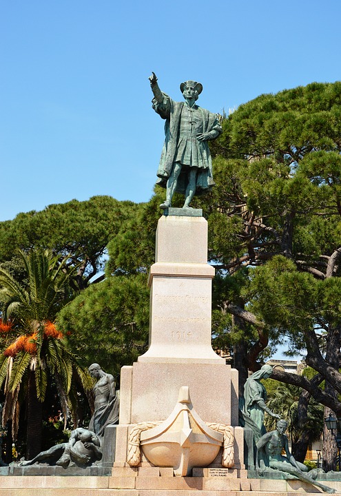 Statua di Cristoforo Colombo a Rapallo