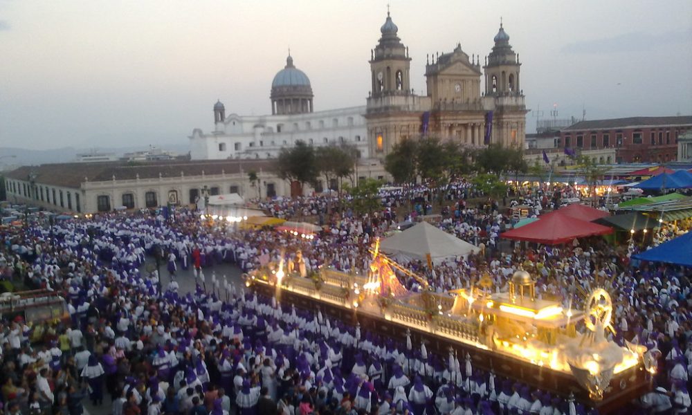 Semana santa o semana mayor en Guatemala itGuatemala