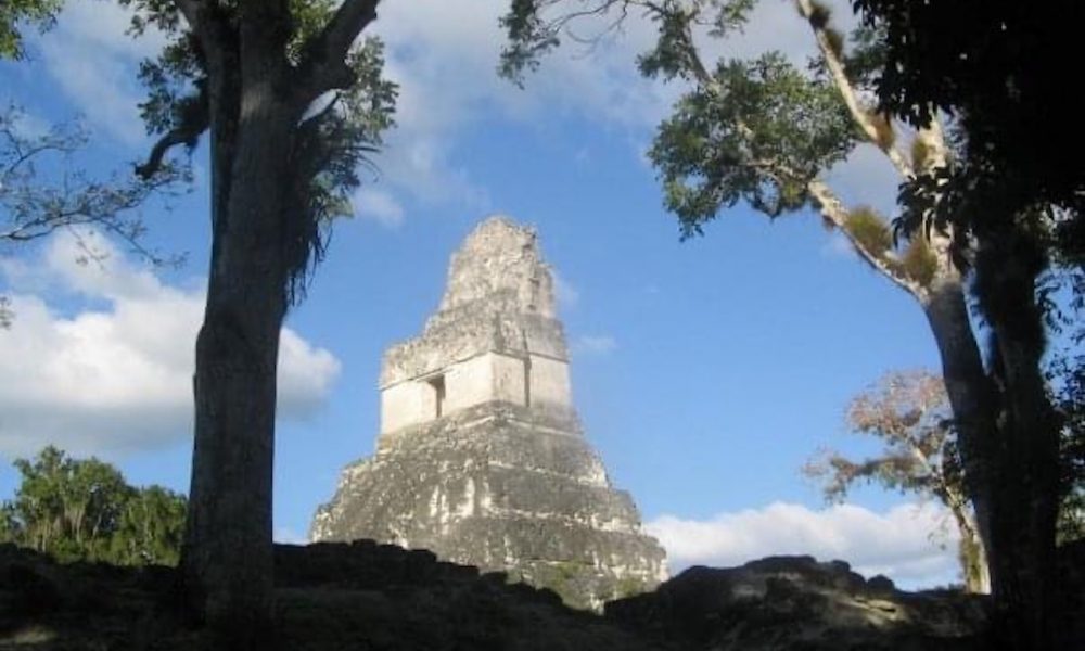 Templo Gran Jaguar Petén