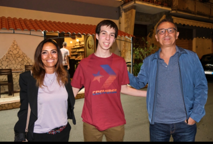 Italiani per sempre - Ivan Caraballo con Paola Stranges e Gerardo Ferlaino.