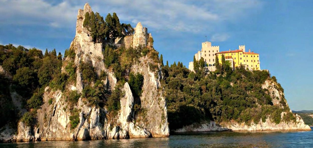 La Dama Bianca and Duino Castle