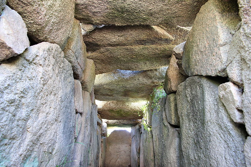 Tomba dei Giganti - entrata