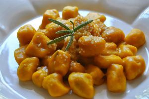 Gnocchi zucca e rosmarino