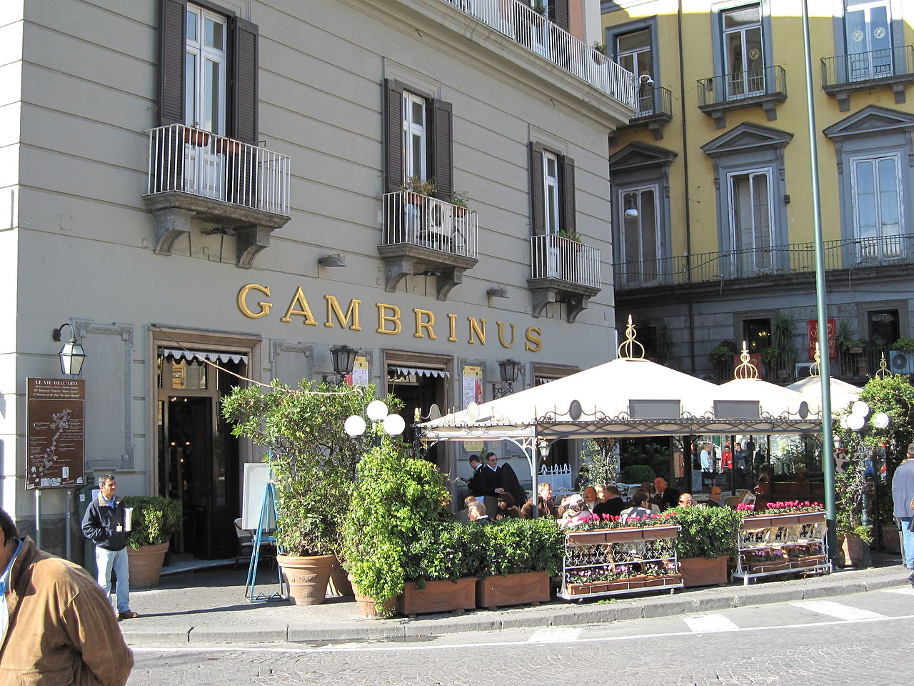 Gran Caffè Gambrinus, Napoli