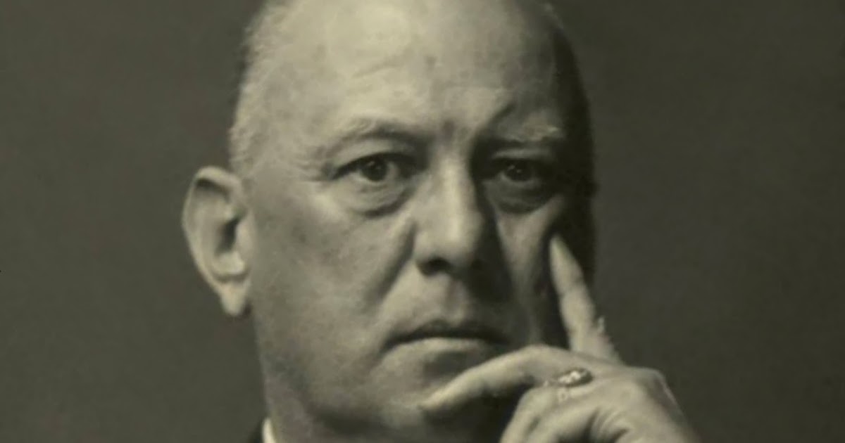 Aleister Crowley, British esotericist guest at the villa