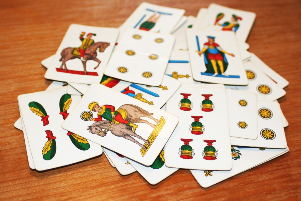 Christmas games - Neapolitan cards
