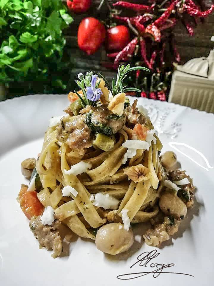 plate with 5 cereal noodles inside