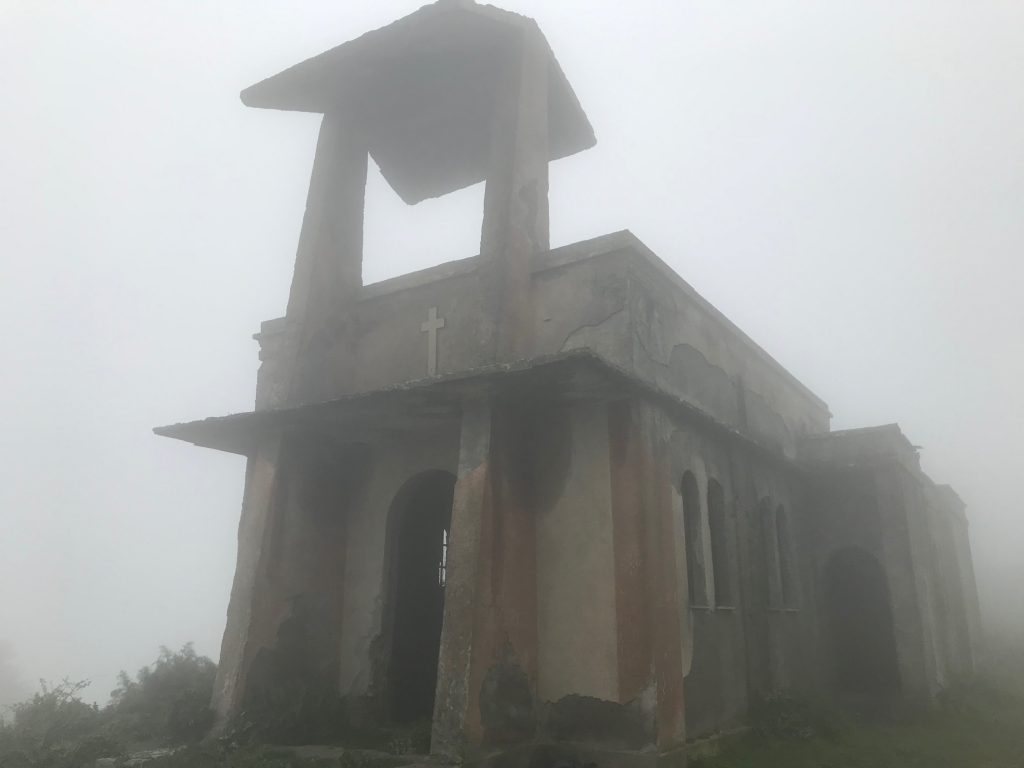 antica chiesa del borgo di morfia ormai abbandonata - foto di Fabio Ferlaino