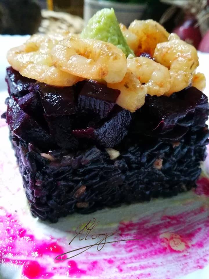 closeup of venus rice with beetroot and shrimp