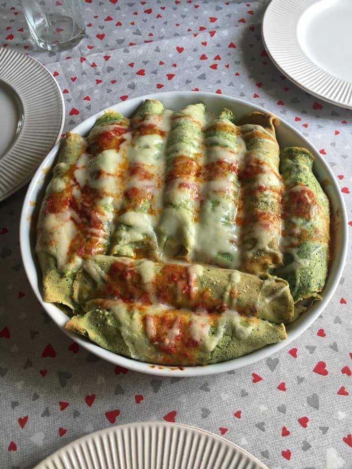 poêle avec ricotta et épinards crêpes cannelloni