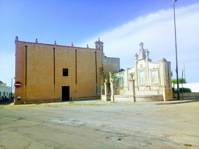 Chiese A Giuliano Di Lecce - colori tenui