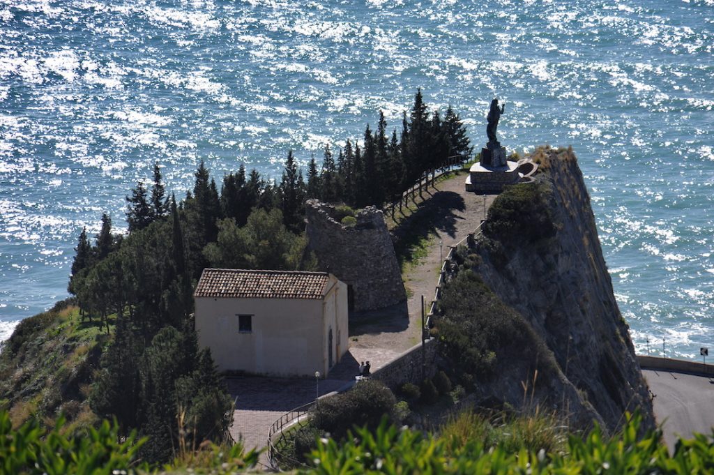 Rocca del Capo e la sua vista mozzafiato