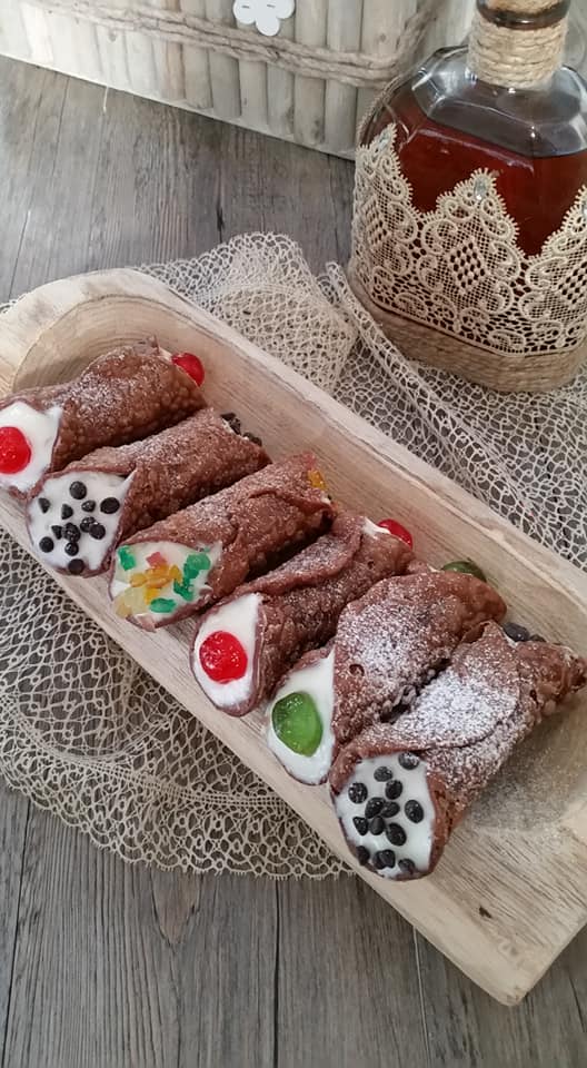 cannoli with sheep ricotta