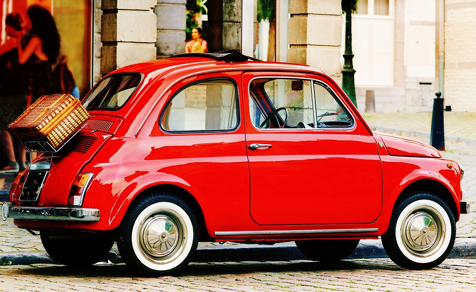 the fiat-image of a fiat 500