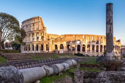 o Coliseu e os Fóruns Imperiais Romanos