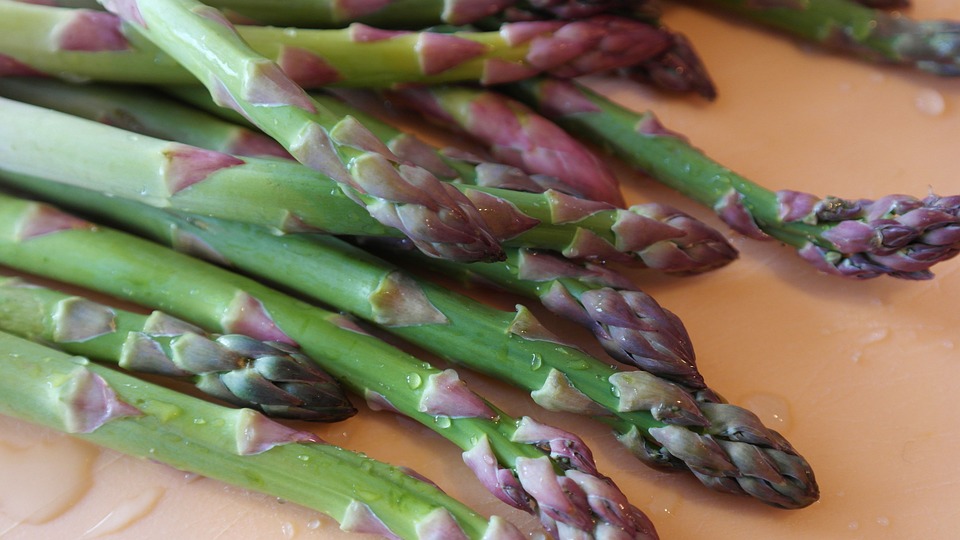 penne asparagus and truffle-asparagus