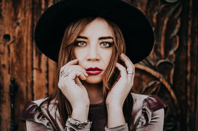 The fedora, Borsalino's most popular women's model