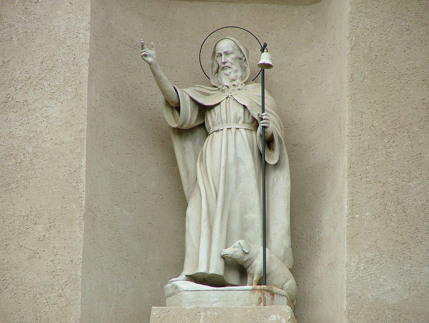 Saint anthony the abbot: the statue of the saint